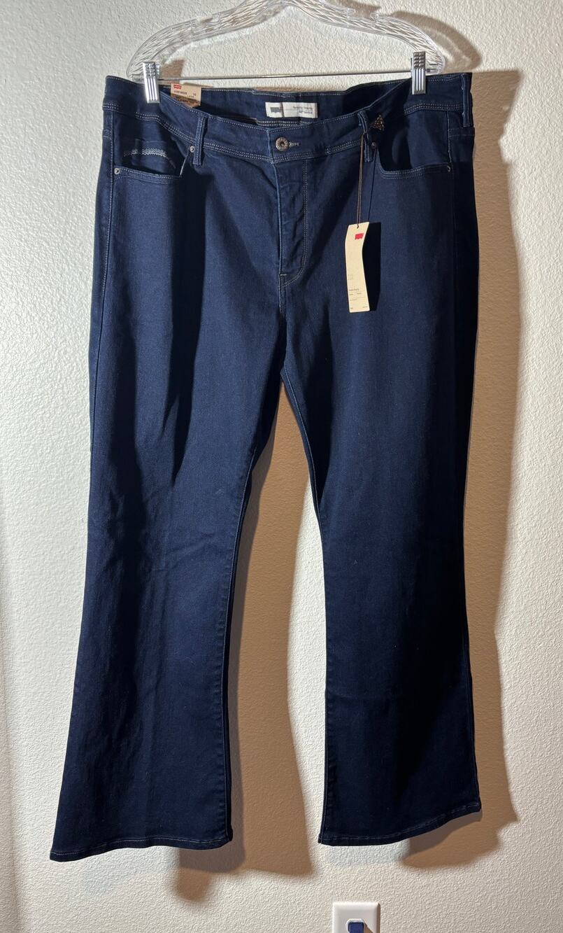 Levi's NEW Women's Size 24W Short Perfectly Shaping 512 Bootcut Dark Wash Jeans